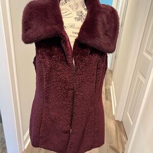 White House Black Market Burgundy Vest with Faux Fur Collar